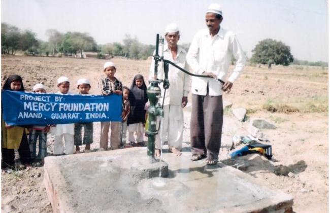 Borewell and Hand pumps